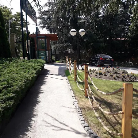 Marina Agreena 酒店 Grocka