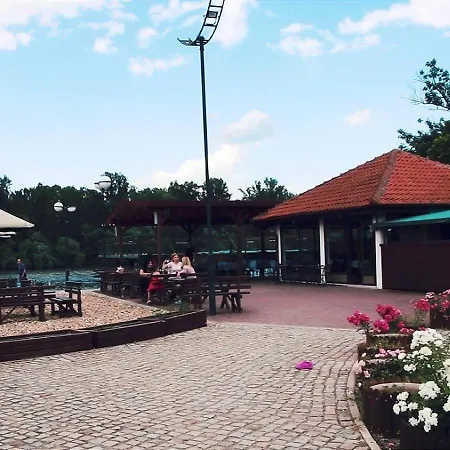 酒店 Marina Agreena 2*