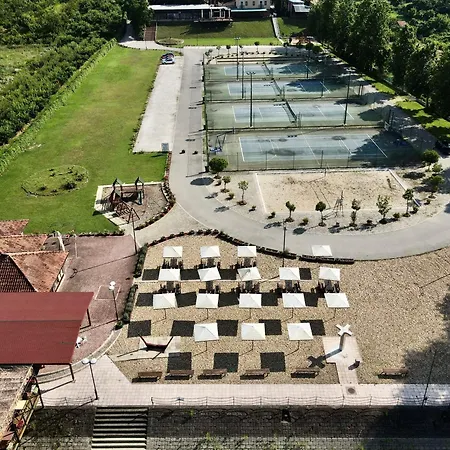 Marina Agreena 酒店 Grocka