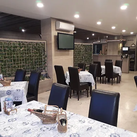 酒店 Marina Agreena 2*